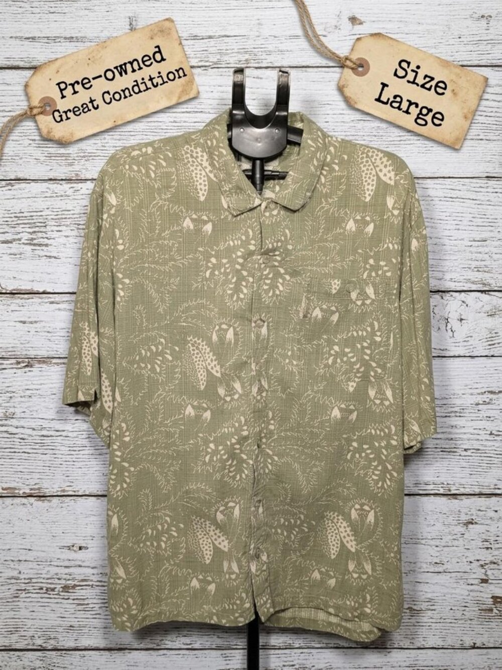 Columbia Men's Green Short Sleeve Button Down Large Shirt